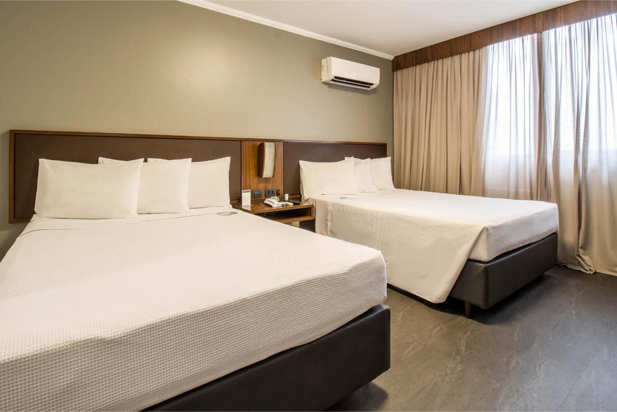 Hotel Deville Business Maringá Exteriör bild
